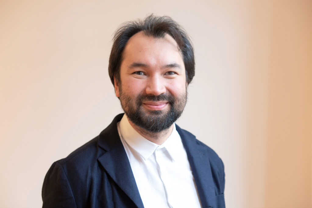Sebastian J. Schlecht